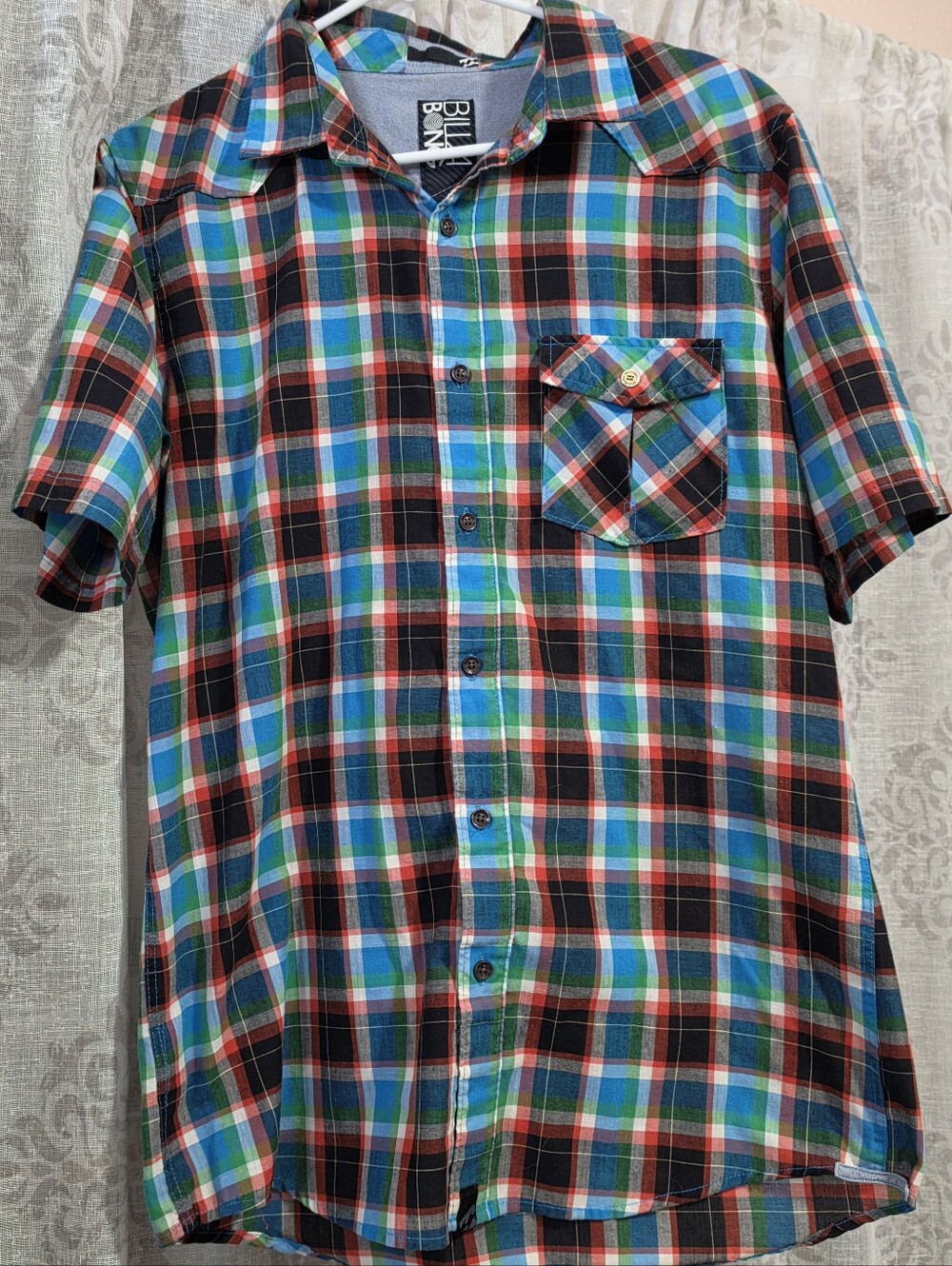 Billabong, Men's Plaid, Short-Sleeve Button Down, Sz Med‎